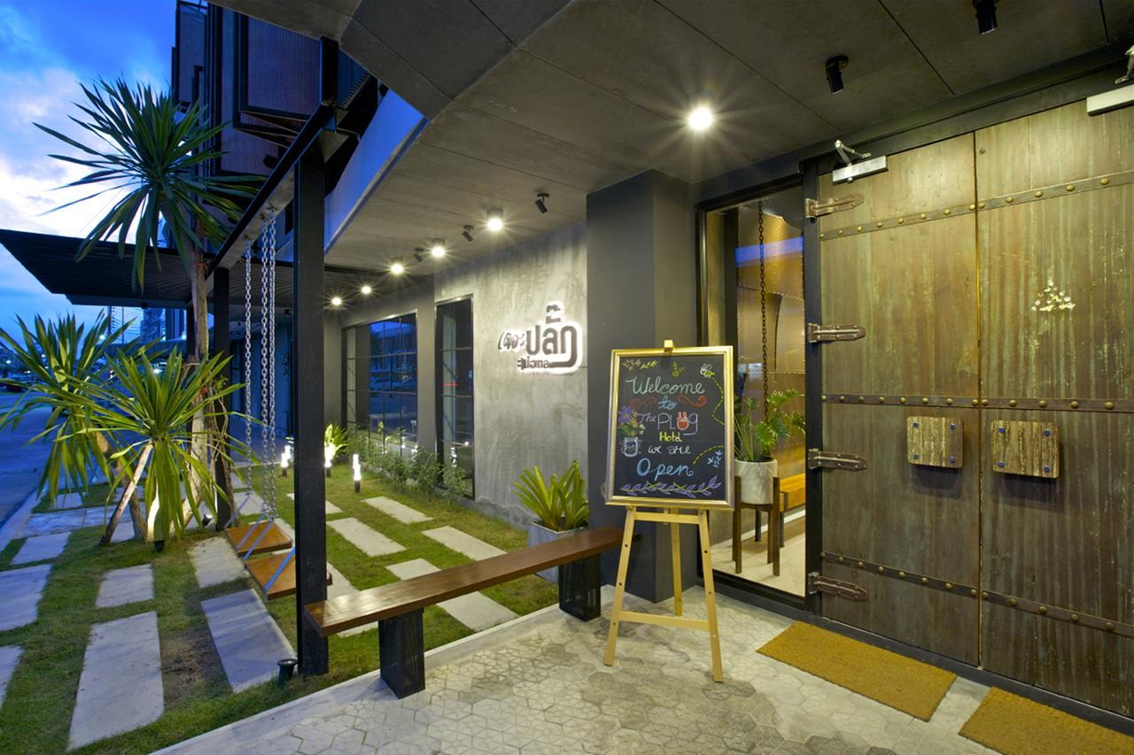 The Plug Hotel Nakhon Si Thammarat Exterior photo