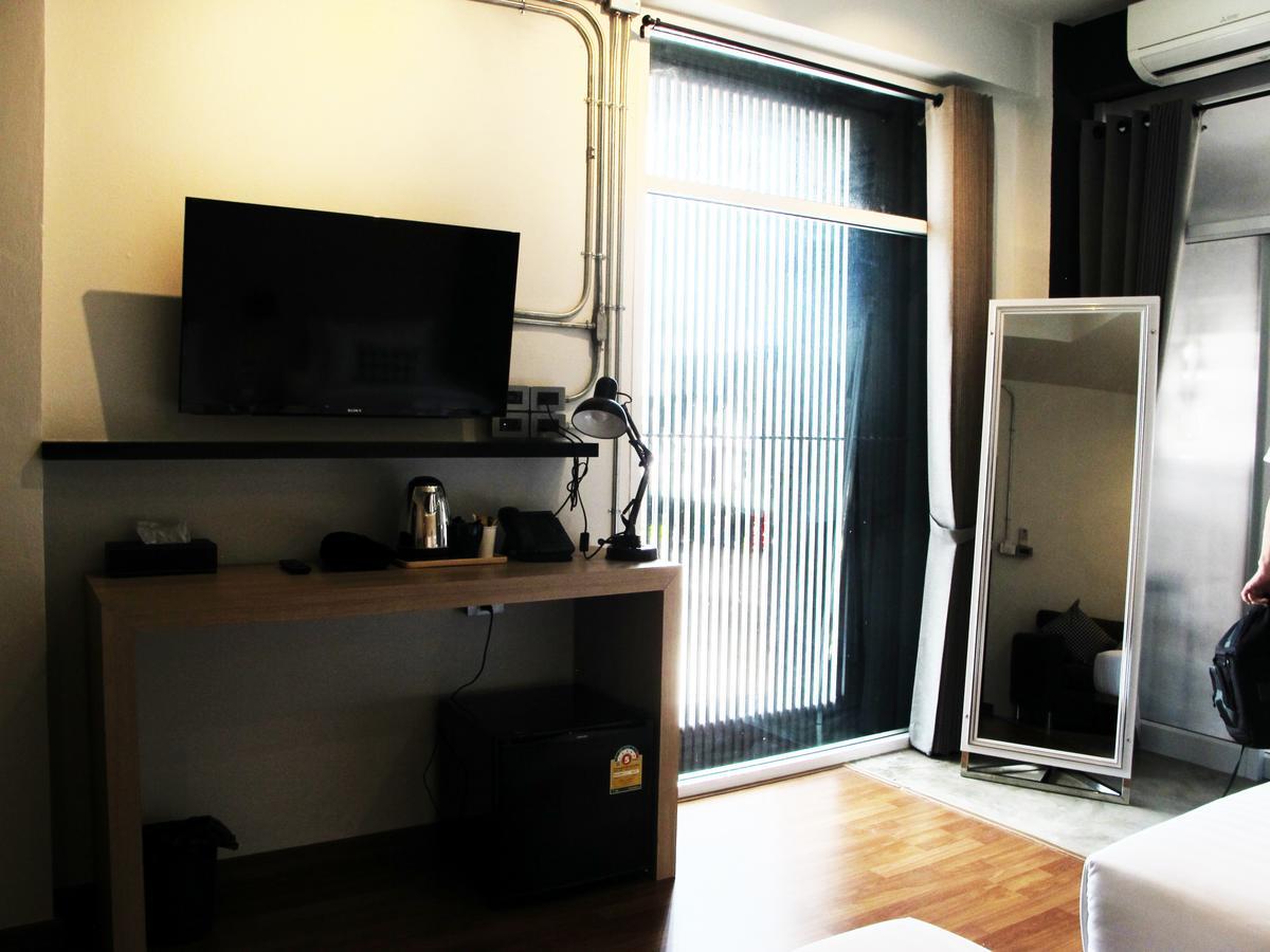 The Plug Hotel Nakhon Si Thammarat Exterior photo